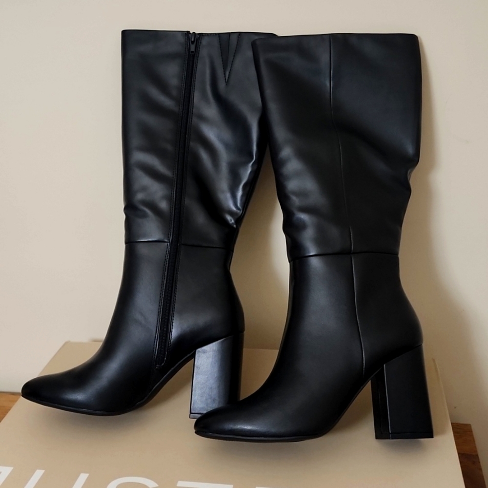 NEW Black Knee High Heeled Boots